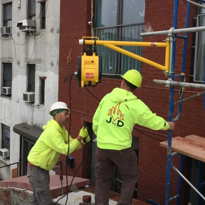 1000LB OZ Lifting Electric Builders Hoist
