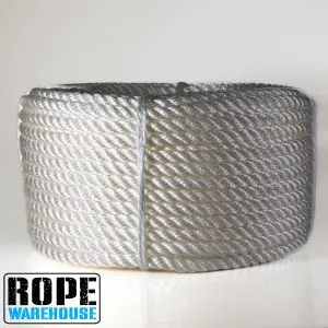 28MM NYLON 3 STRAND MEDIUM LAY ROPE