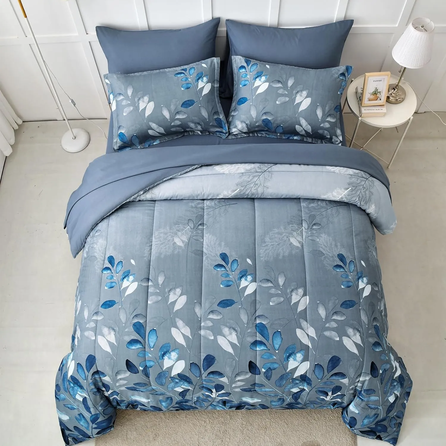 7 Piece Navy Blue Botanical Bed in a Bag King Floral Comforter Set - Elegant Gradient Leaves Bedding Set for All Season (1 Comforter, 2 Pillow Shams, 2 Pillowcases, 1 Flat Sheet, 1 Fitted Sheet)
