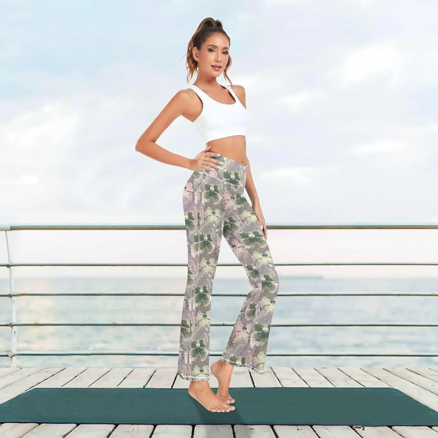 ALAZA Women's Watercolor Pink Roses Blooming Garden Flowers Flare Yoga Pants
