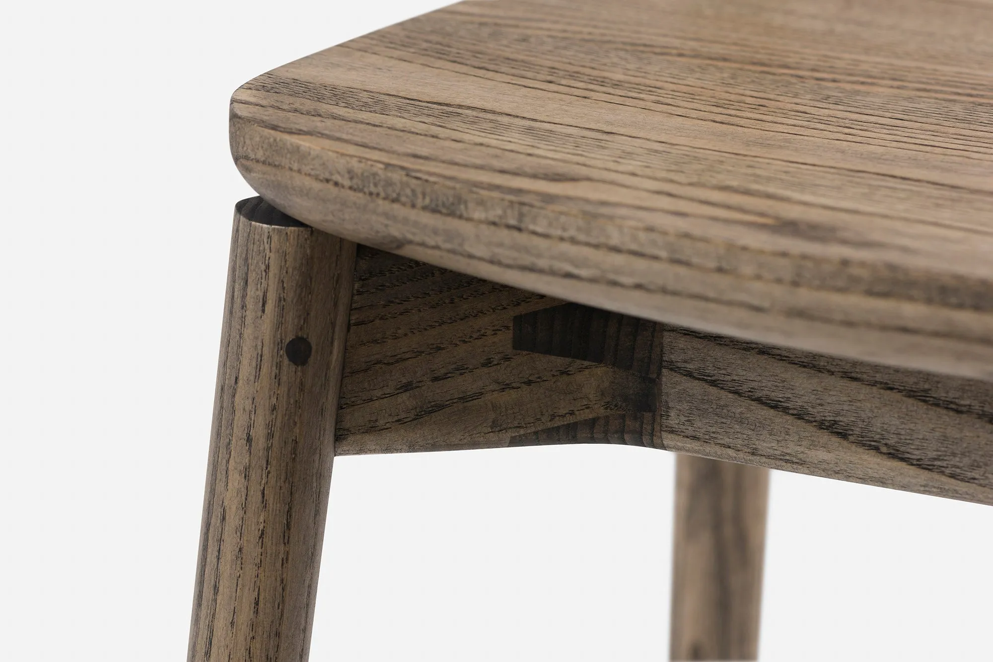 ANDO CHAIR