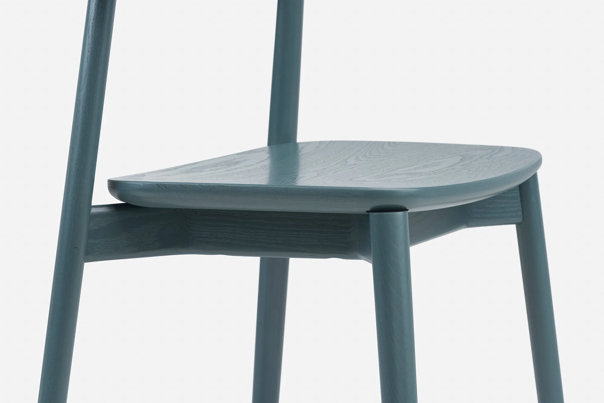 ANDO CHAIR