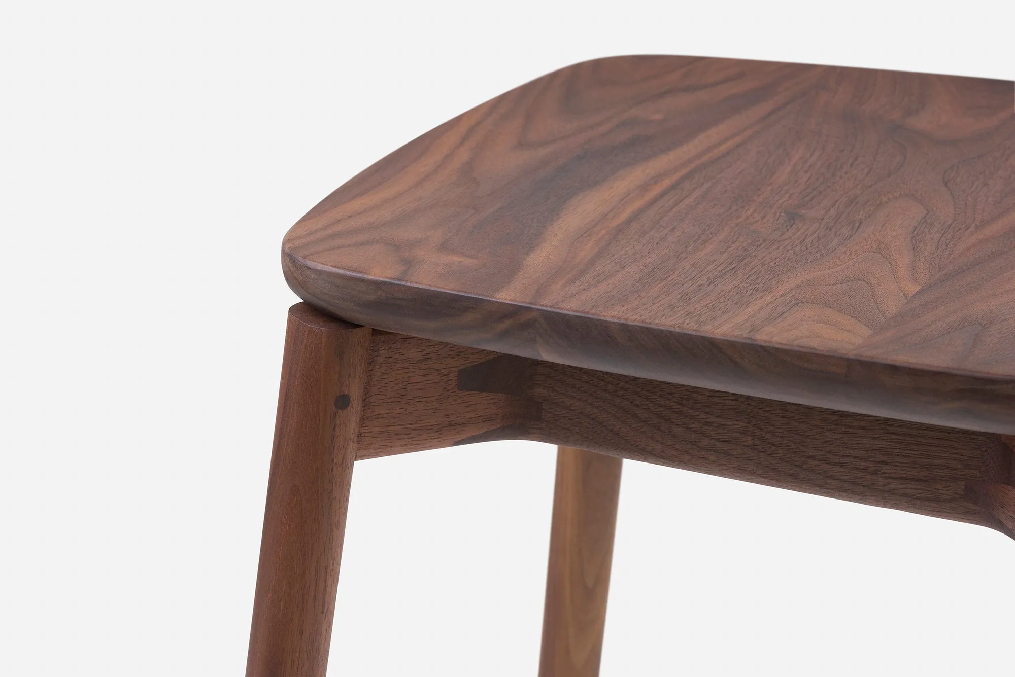 ANDO CHAIR