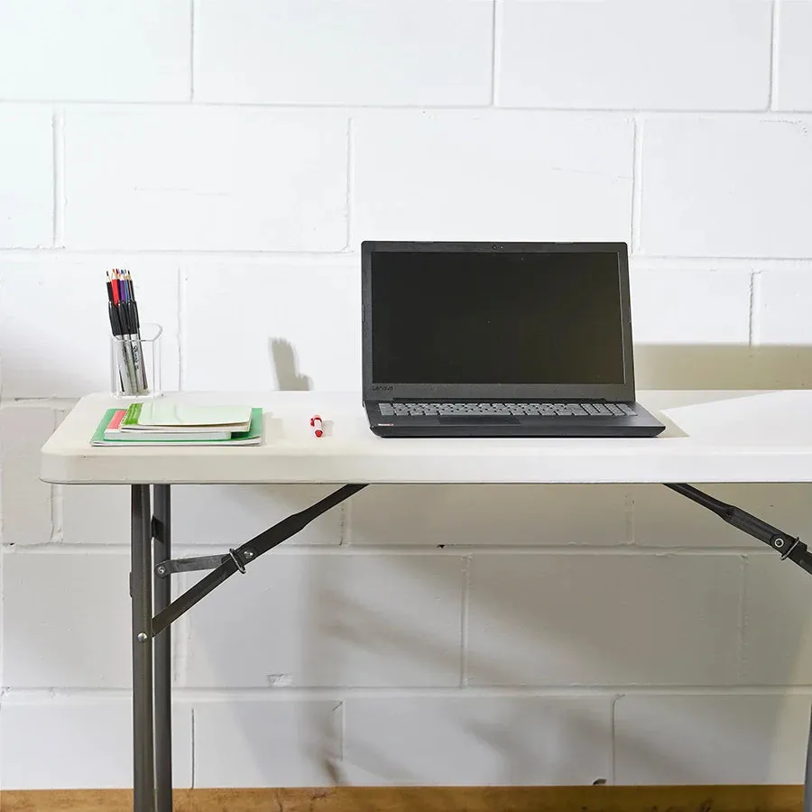 Basics Poly Folding Fold-In-Half Table