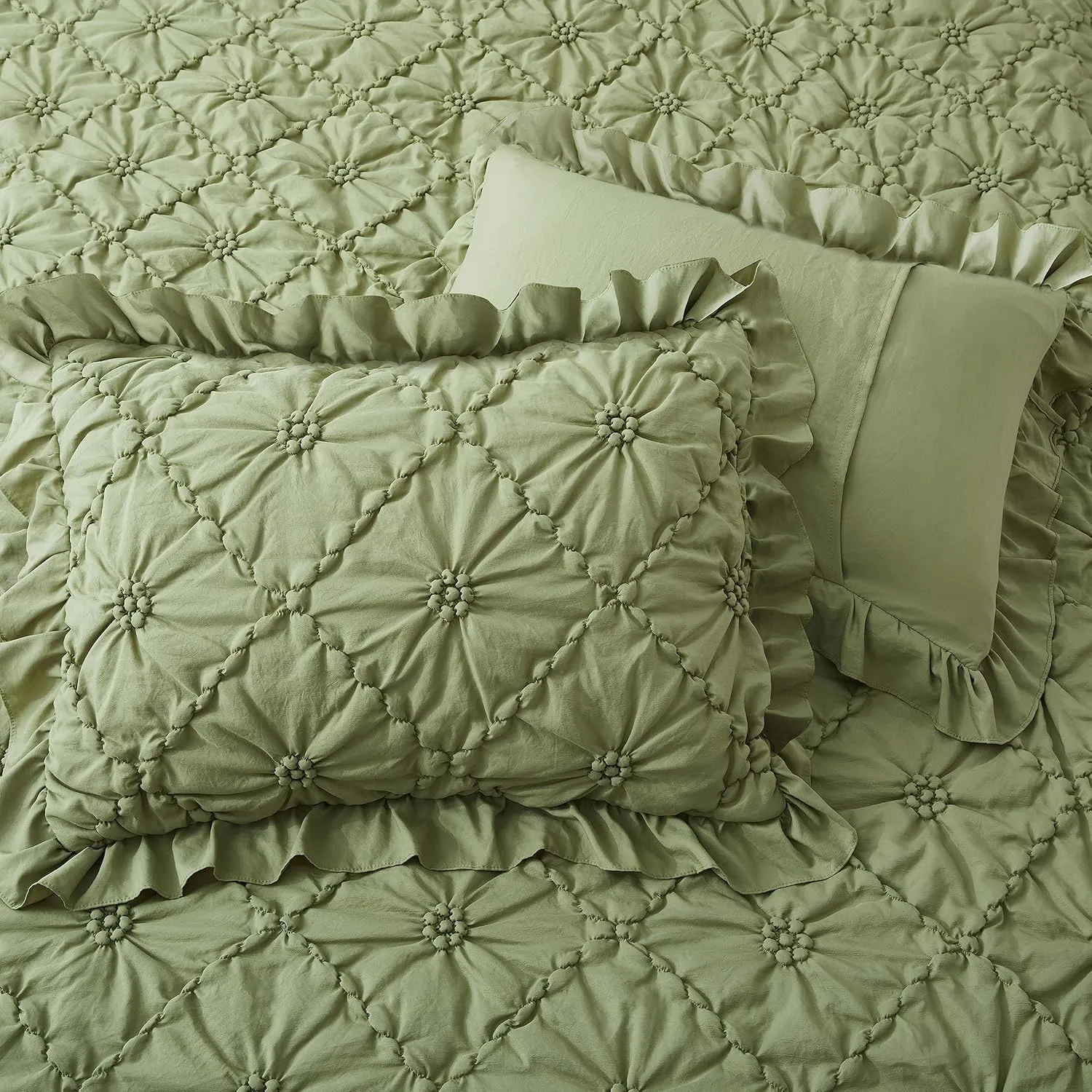 BEDAZZLED King Size Comforter Sets, Green Bedding Comforter Set, 3 Pieces Pinch Pleat Bedding Sets with Comforter and Pillowcases Soft Farmhouse Shabby Chic Comforter for All Season