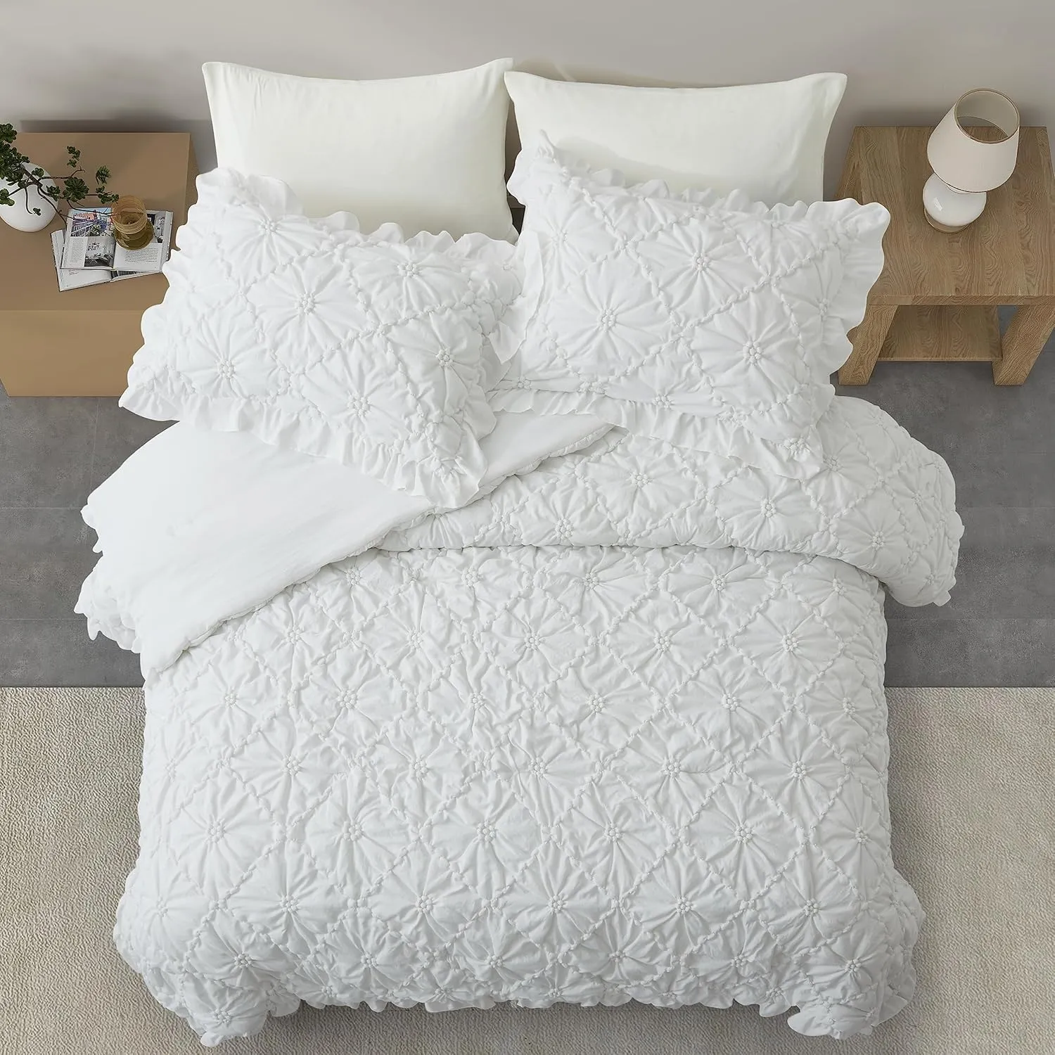 BEDAZZLED King Size Comforter Sets, White Bedding Comforter Set, 3 Pieces Pinch Pleat Bedding Sets with Comforter and Pillowcases Soft Farmhouse Shabby Chic Comforter for All Season