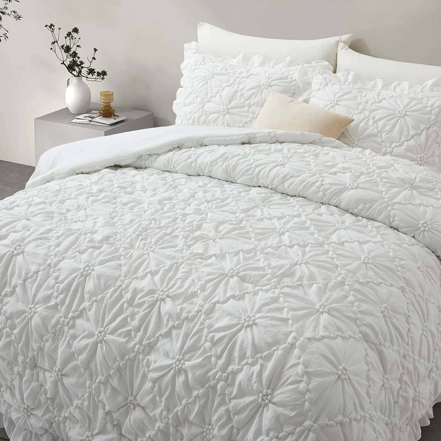 BEDAZZLED King Size Comforter Sets, White Bedding Comforter Set, 3 Pieces Pinch Pleat Bedding Sets with Comforter and Pillowcases Soft Farmhouse Shabby Chic Comforter for All Season