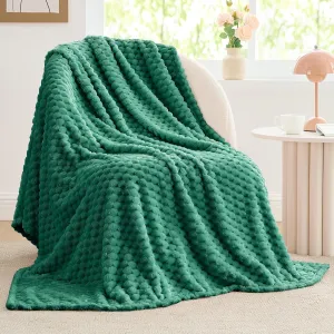 BEDELITE Fleece Throw Blanket for Couch & Bed - 3D Jacquard Decorative Dark Green Blanket, Super Soft and Cozy Warm Fuzzy Blanket All Seasons Suitable, 50x60Inches
