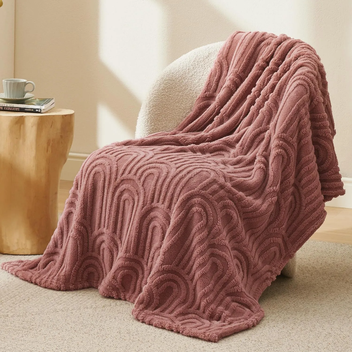 Bedsure Pink Throw Blanket for Women - Super Soft & Cozy, Fleece Blankets for Girls, Pink Decor Gifts for Home, Room, Office, Couch & Bed, Dusty Pink, 50x60 Inches
