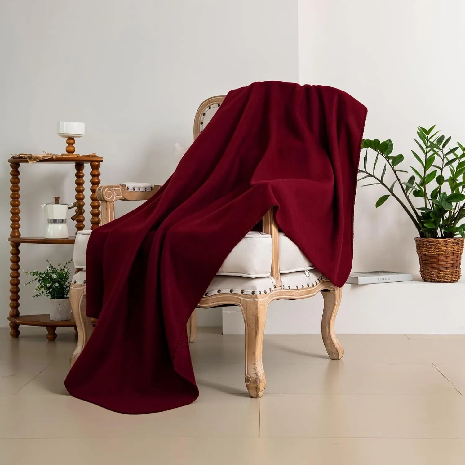 CAI TENG Blankets&Throws Fleece Throw Blanket Bulk Grey 50x60 inch Blanket for Couch Bed Kids Dorms Red Christmas Deco Blankets Soft Cozy Travel Blankets Lightweight Small Throws 15 Pack Burgundy