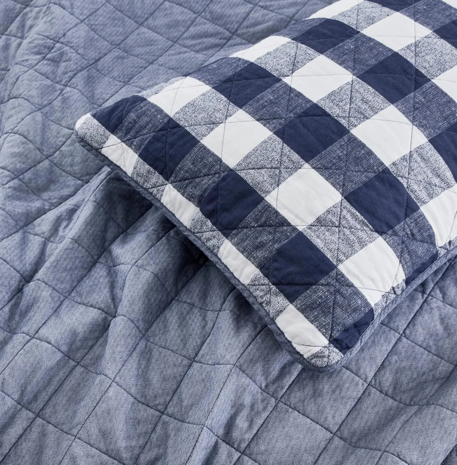 Chezmoi Collection 3-Piece Blue White Plaid Cotton Quilt Set - Buffalo Check Solid Reversible Bedspread - Pre-Washed Cotton Lightweight Coverlet, Queen Size