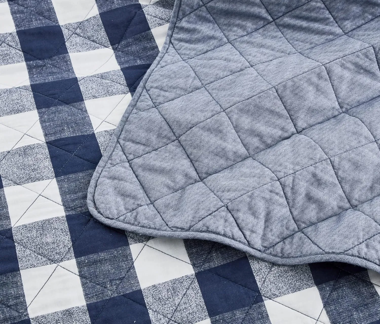 Chezmoi Collection 3-Piece Blue White Plaid Cotton Quilt Set - Buffalo Check Solid Reversible Bedspread - Pre-Washed Cotton Lightweight Coverlet, Queen Size