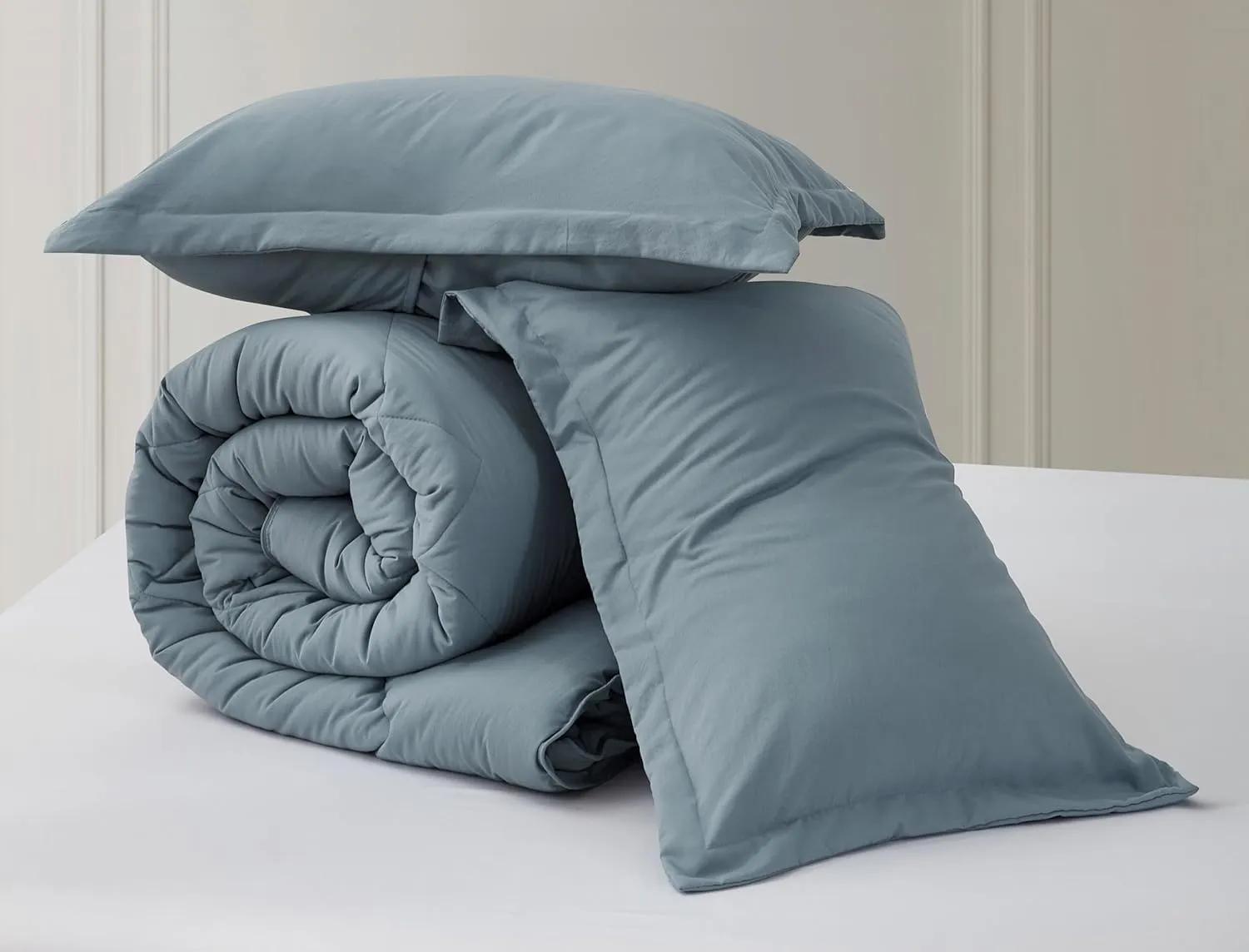 Chezmoi Collection Logan Dusty Blue Comforter Set Queen Size 3-Piece Soft Lightweight Stone-Washed Microfiber Comforter Set for All Season (1 Comforter 90x92, 2 Shams)