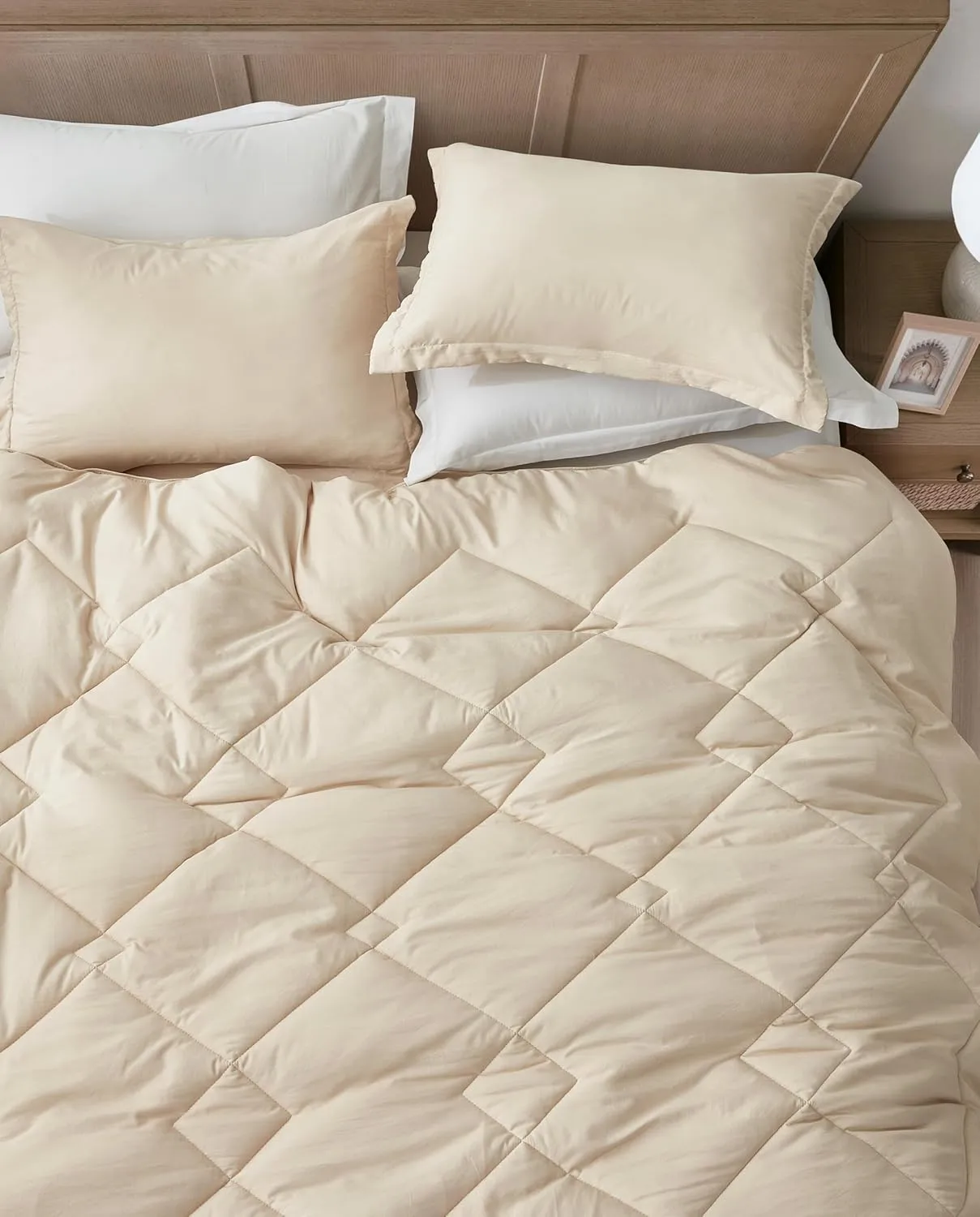 Chezmoi Collection Logan Light Sand Comforter Set King Size 3-Piece Soft Lightweight Stone-Washed Microfiber Comforter Set for All Season (1 Comforter 104x92, 2 Shams)