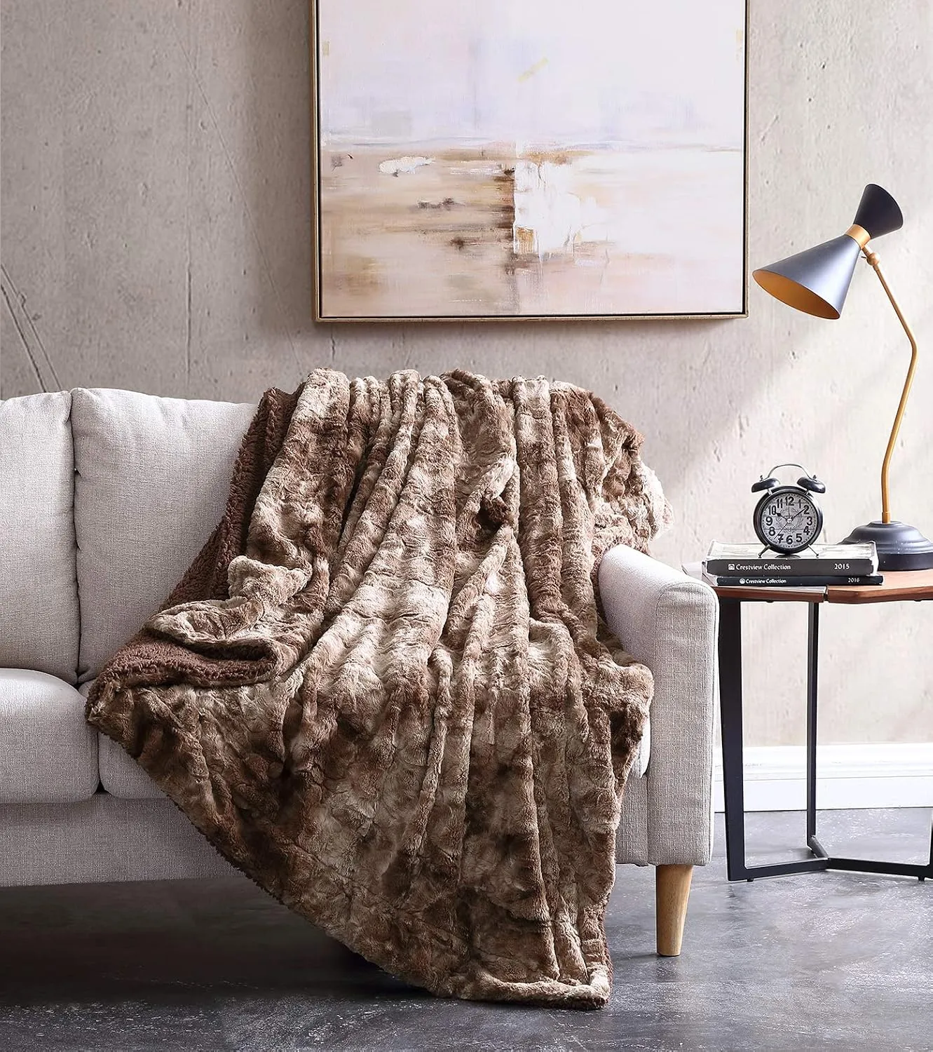 Chezmoi Collection Soft Fuzzy Faux Fur Throw Blanket - Fluffy Warm Cozy Lightweight Reversible Brown Wolf Fur Plush Sherpa Blanket, 50" x 65"