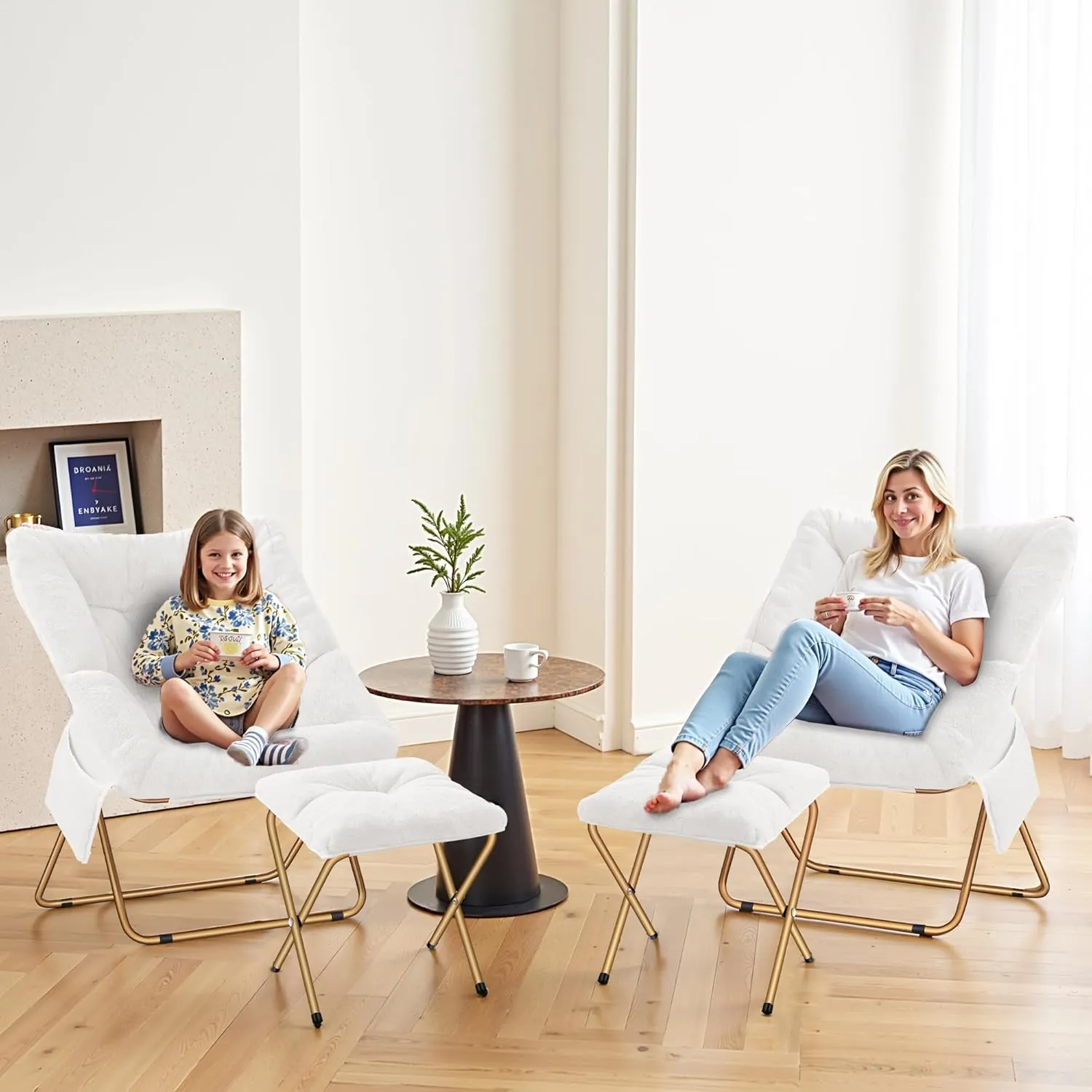Comfy Saucer Chair, Foldable Living Room Chairs, Soft Faux Fur Lounge Chair for Bedroom, Reading Chairs for Adults, Kids, X-Large (White)
