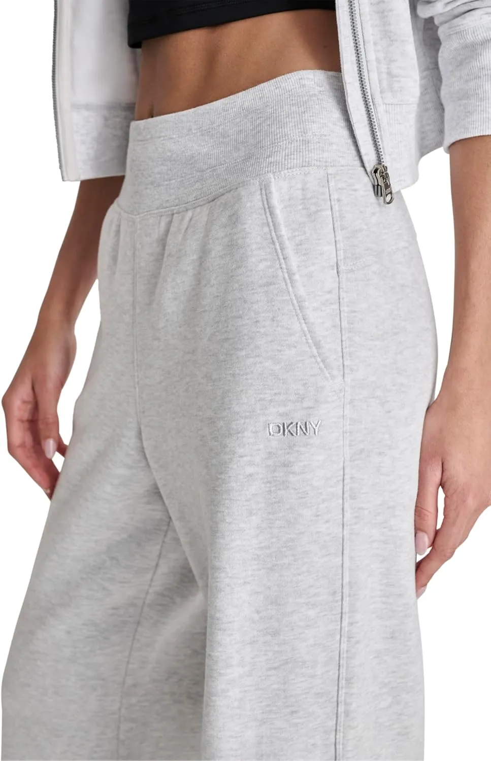 DKNY womens Embroidered Logo Wide Leg Fleece Sweatpant