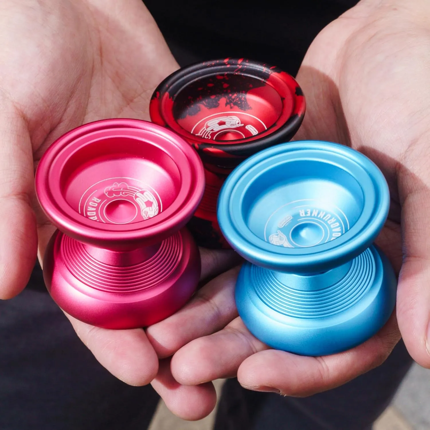 Duncan Toys Roadrunner Yo-Yo, Unresponsive Expert Level Yo-Yo, Concave Bearing and Aluminum Body, Black with Red Splash