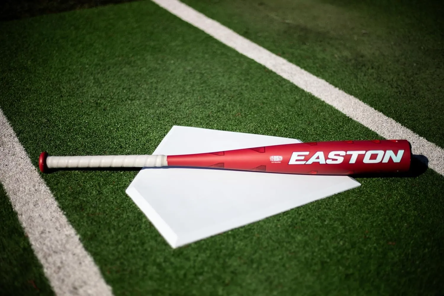 Easton | Quantum Baseball Bat | USSSA | -8 / -10 Drop | 1 Pc. Aluminum