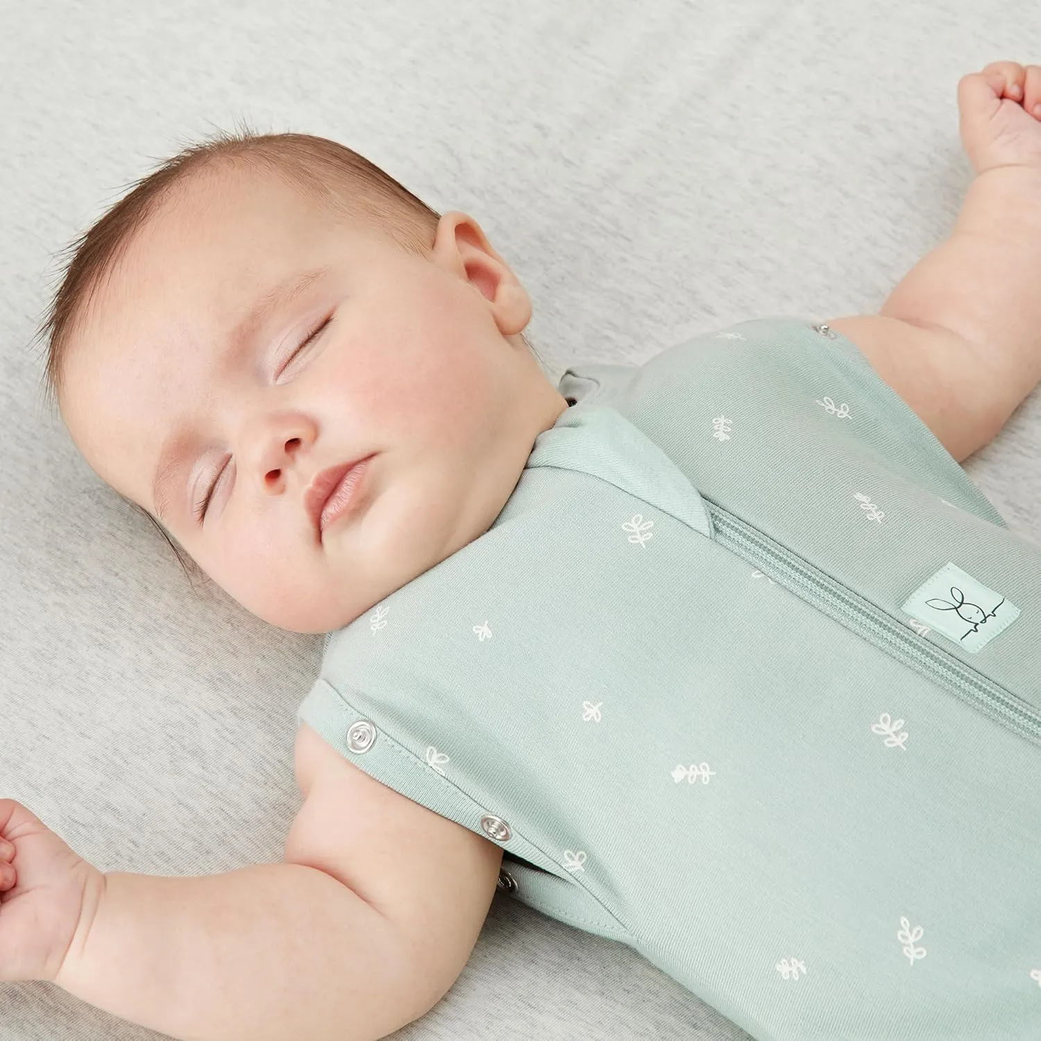 ergoPouch 1.0 Tog Jersey Sleeping Bag – Arms-Out Baby Sleep Sack – Soft, Breathable & Comfortable (3-12 Months, Sage)