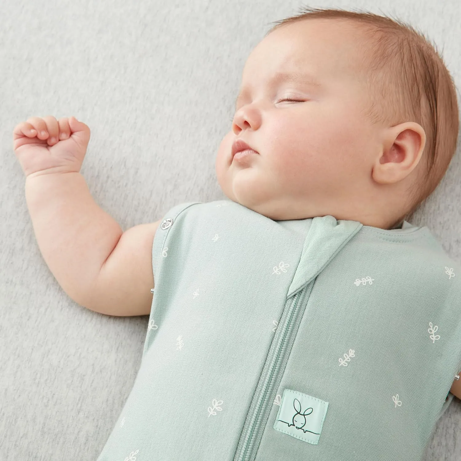 ergoPouch 1.0 Tog Jersey Sleeping Bag – Arms-Out Baby Sleep Sack – Soft, Breathable & Comfortable (3-12 Months, Sage)