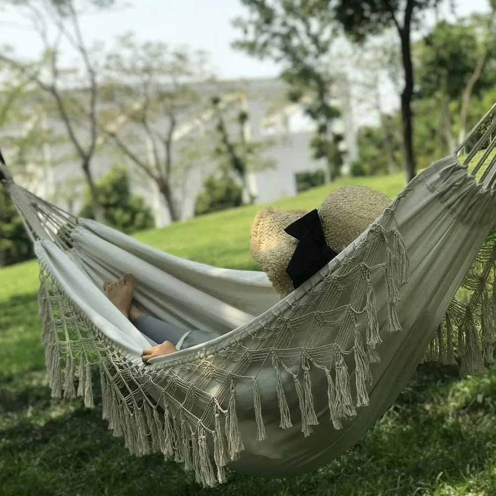Hammocks for Outside Outdoor Garden Hammock Tassel Canvas Swing Chair Hanging Bed Hiking Camping Foldable Hammocks Easy to Store Hammock Camping, 200*150cm, White