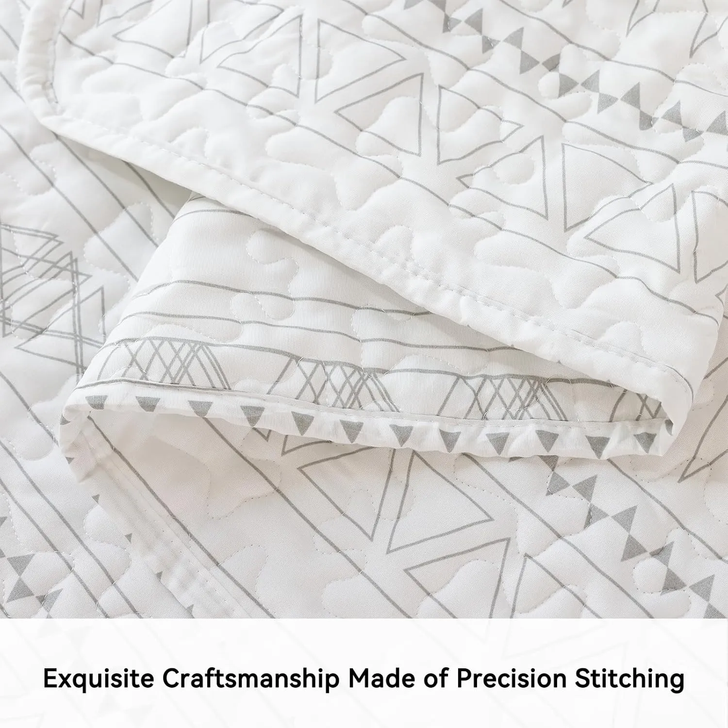 JANZAA Quilt Bedding Set Boho for All Season, 3 PCS Bedspreads Queen Size with Grey Geometry Pattern On White (Two Pillow Cases)
