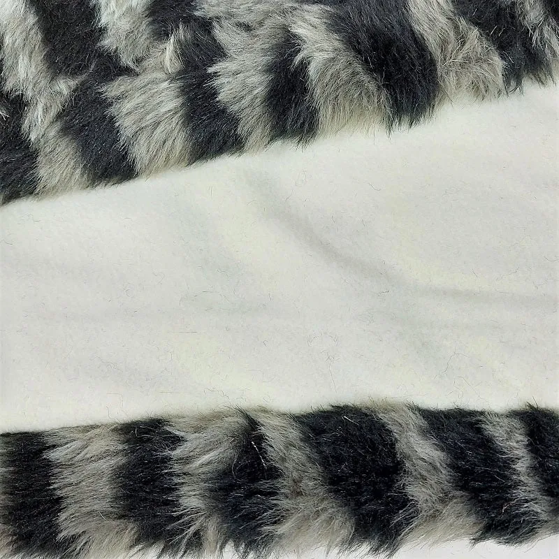 Large sleeping bag for dogs