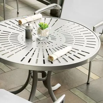 La'Stratta 42" Round KD Pedestal Dining Umbrella Table by Tropitone