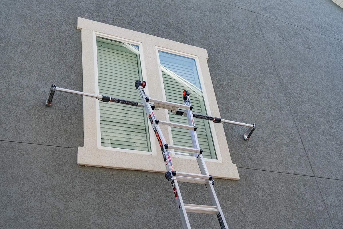 Little Giant Ladders, Epic, M22, 22 foot, Multi-Position Ladder, Aluminum, Type 1A, 300 lbs weight rating, (16822-818)