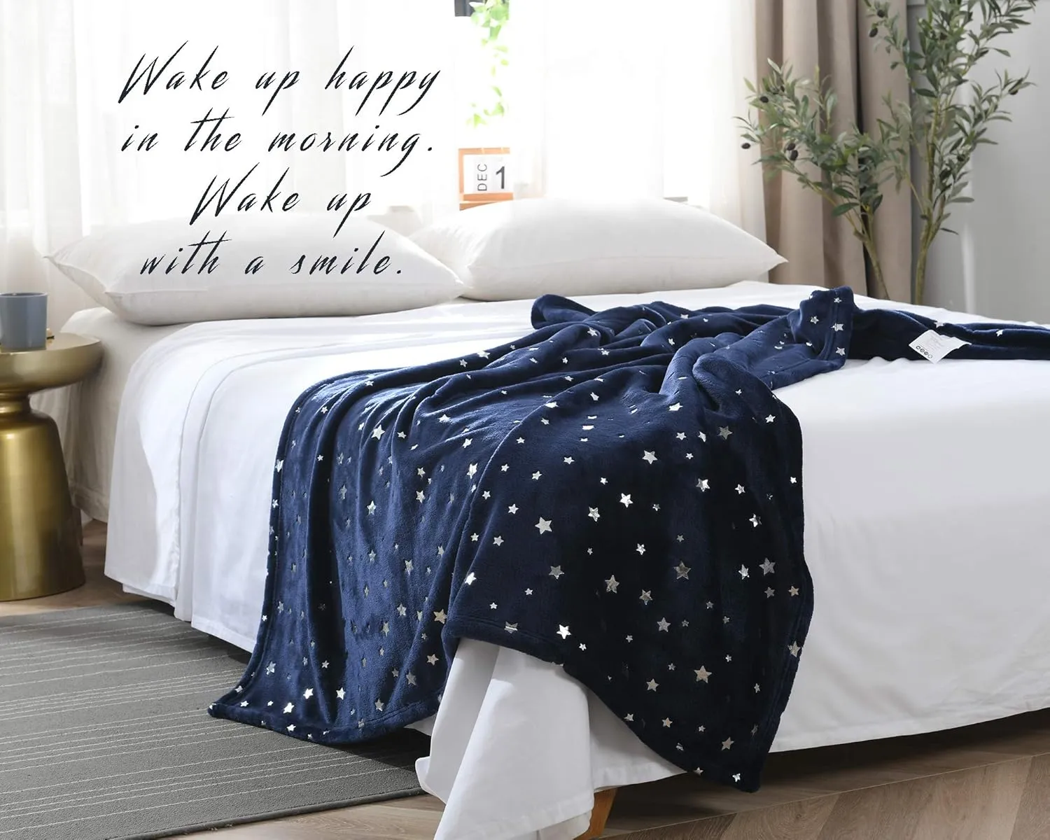 NANPIPER Throw Blanket, Ultra Soft Thick Microplush Bed Blanket, All Season Premium Fluffy Microfiber Fleece Throw for Sofa Couch Throw (50"x65", Navy Blue)