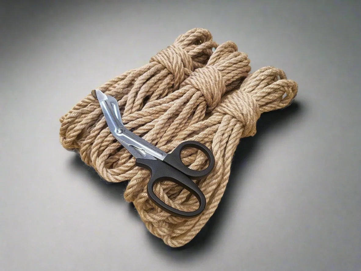 Natural- Fully treated jute shibari rope
