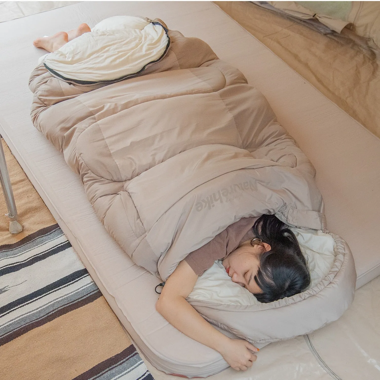 Naturehike Cotton Autumn Winter Sleeping Bag Wearable Style Tent Sleeping Bag with Quilt Camping Hat