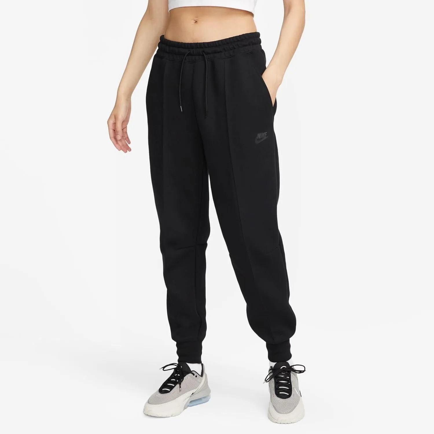 Nike Women's Sporty