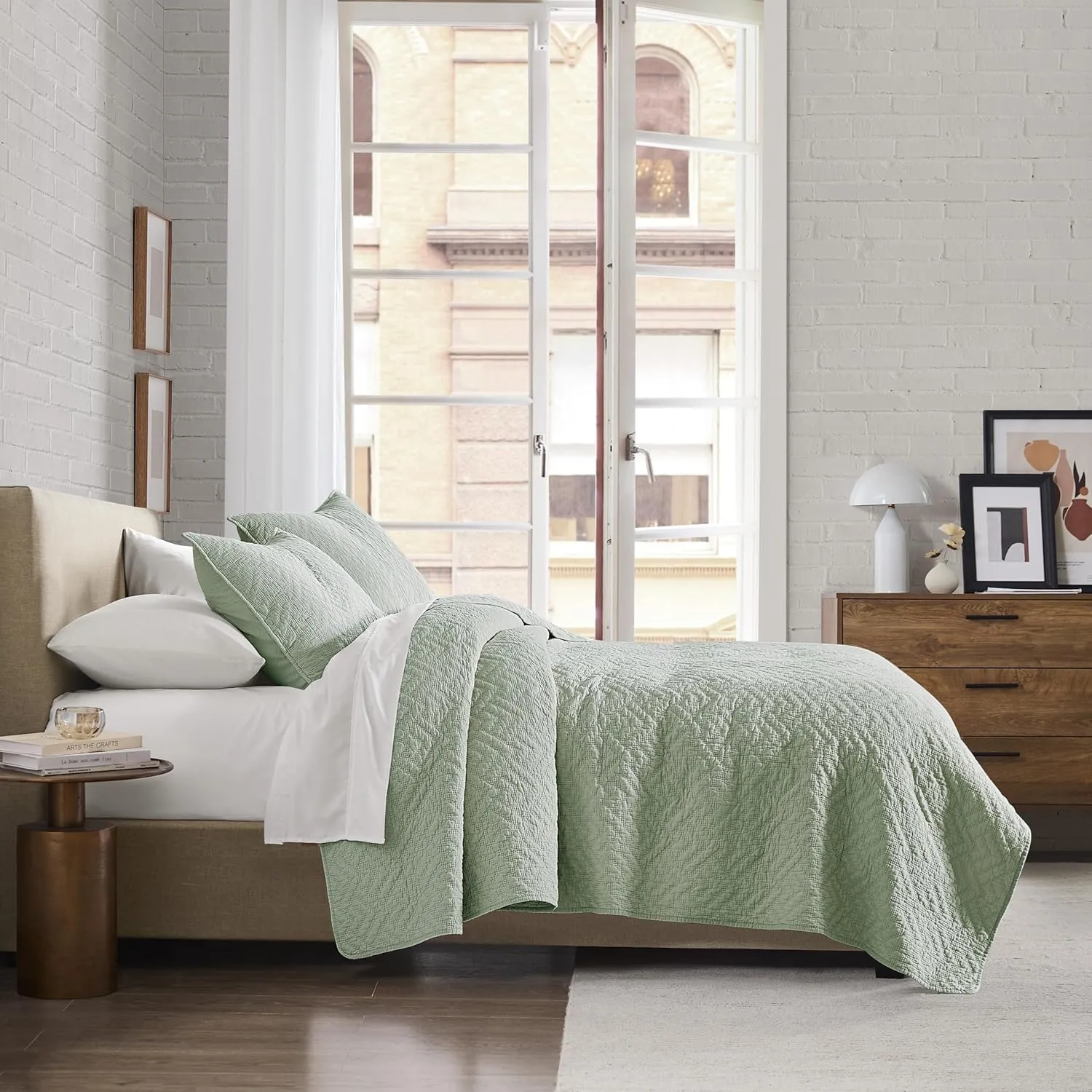 palassio Sage Green 100% Cotton Quilt Queen Size Bedding Sets with 2 Pillow Shams, Lightweight Textured Farmhouse Country Bedspread Soft Shabby Chic Patterned Coverlet for All Season, 3 Pieces