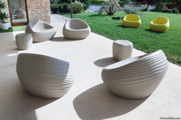 River Side Lounge Chair by Tonon