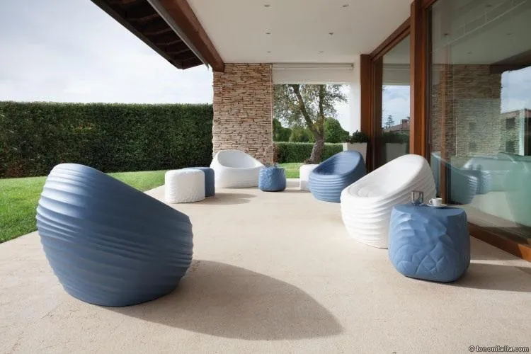 River Side Lounge Chair by Tonon
