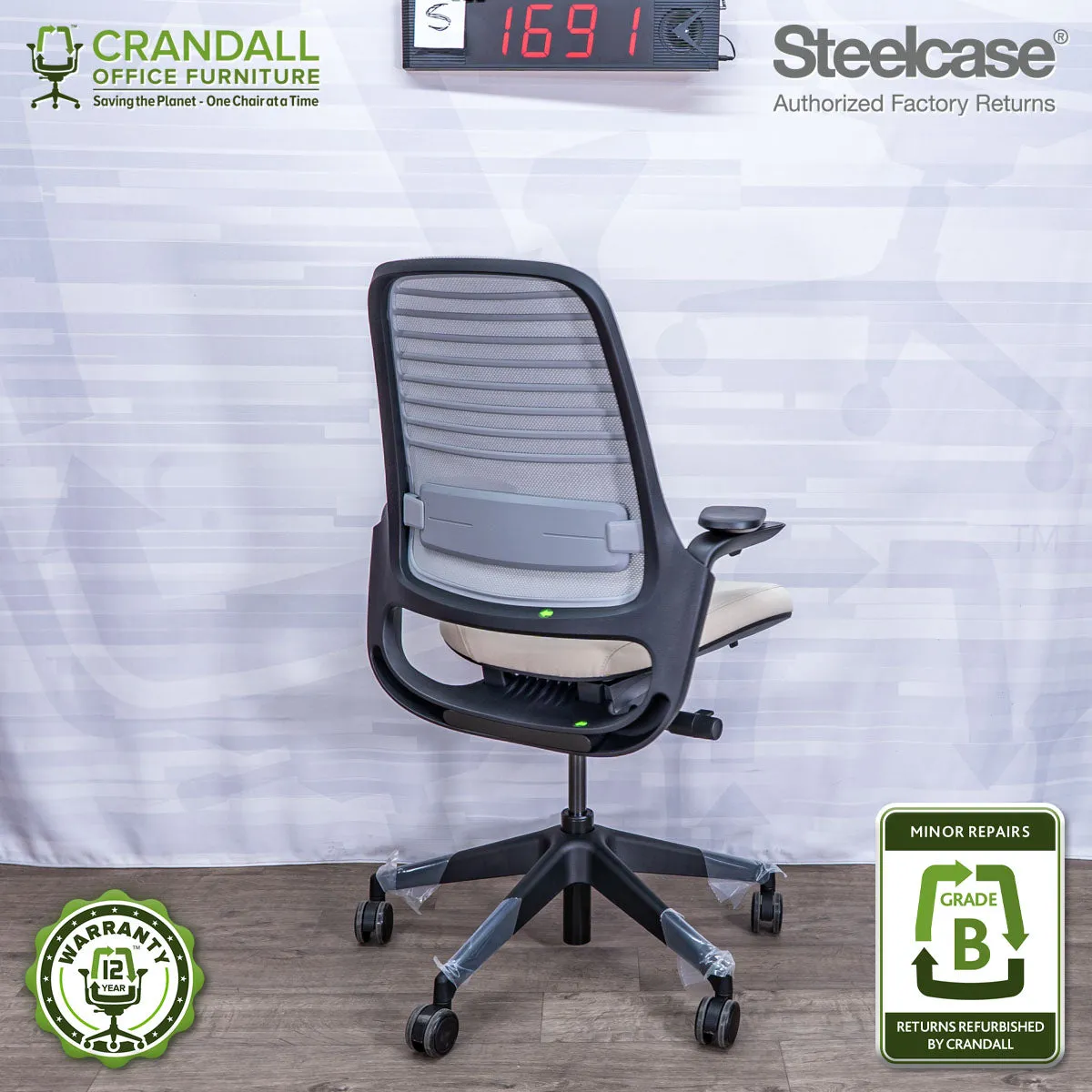 S-1691 - Steelcase Series 1 - Grade B