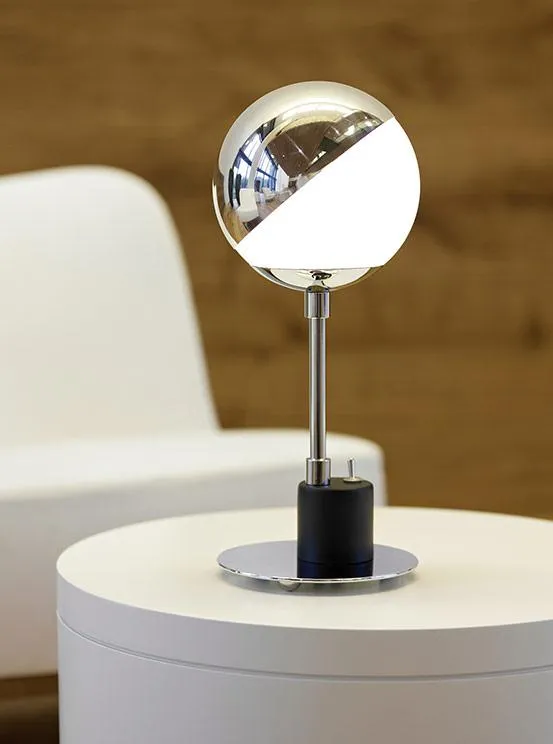 SF 28 Bauhaus Table Lamp by TECNOLUMEN