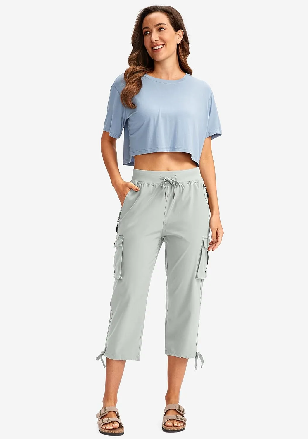 Soothfeel Women's Cargo Capris Pants with 6 Pockets Lightweight Quick Dry Travel Hiking Summer Pants for Women Casual