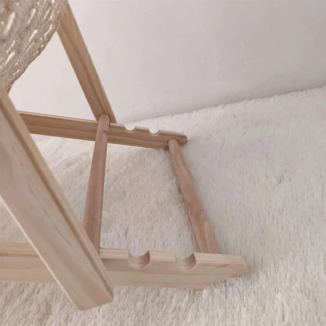 TRAKE Patio Folding Chair