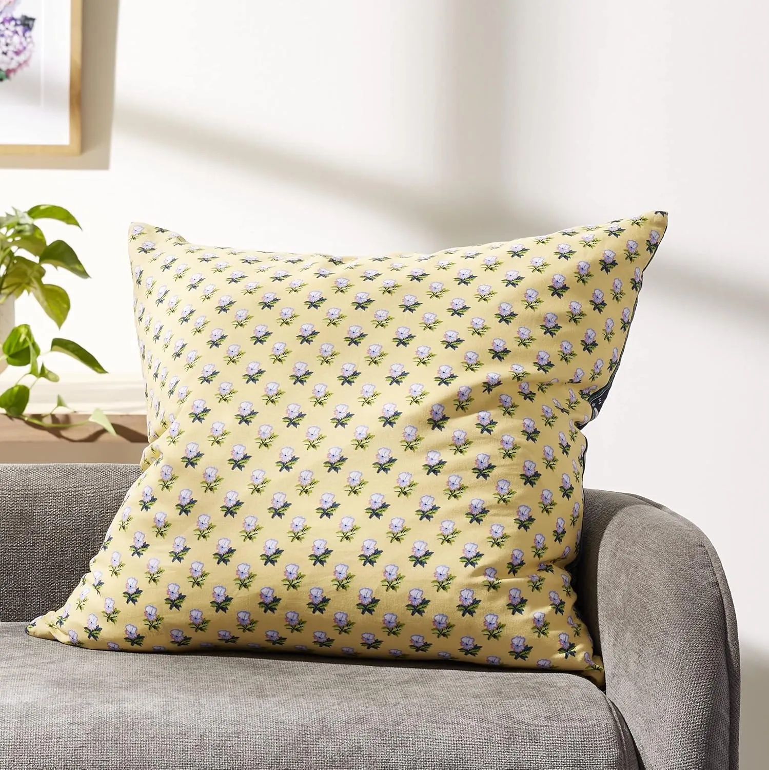 Vera Bradley Women's Cotton Decorative Throw Pillow Cover With Hypoallergenic Insert, Bloom Boom - Recycled Cotton, One Size
