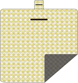 Washable Picnics Blanket Outdoor 3-Layer Beach Blanket Lightweight Handy Camping Mat for Indoor and Outdoor