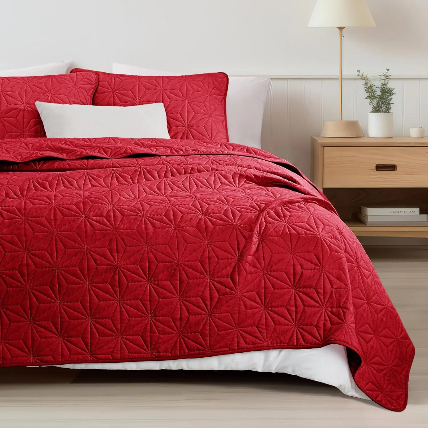 Whale Flotilla King Quilt Bedding Set, Soft Bright Red Bedspreads Quilts King Size for All Seasons, 3 Pieces Lightweight Geometric Star Pattern Coverlet