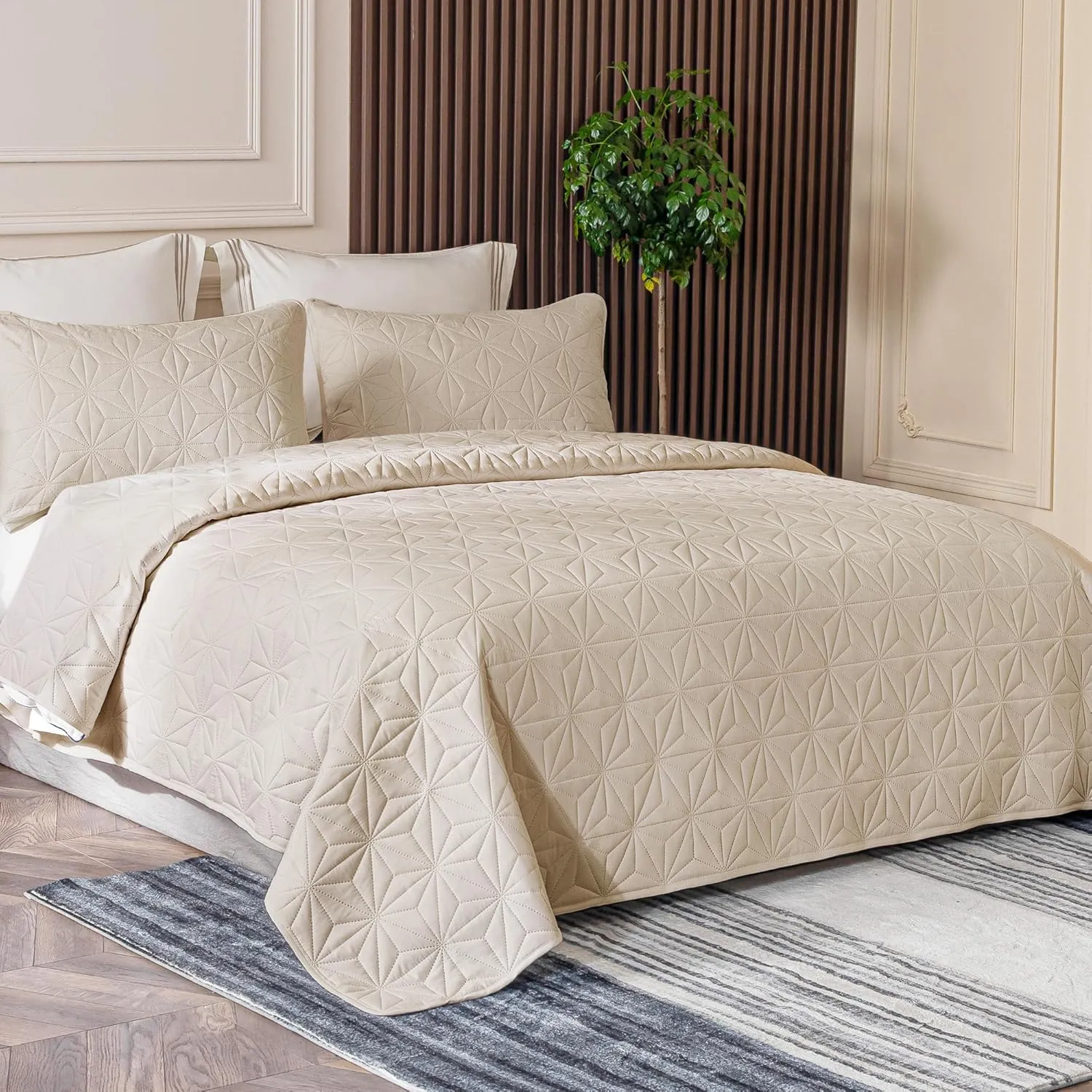 Whale Flotilla Twin Quilt Bedding Set, Soft Brich Beige Bedspreads Quilts Twin XL Size for All Seasons, 2 Pieces Lightweight Geometric Star Pattern Coverlet