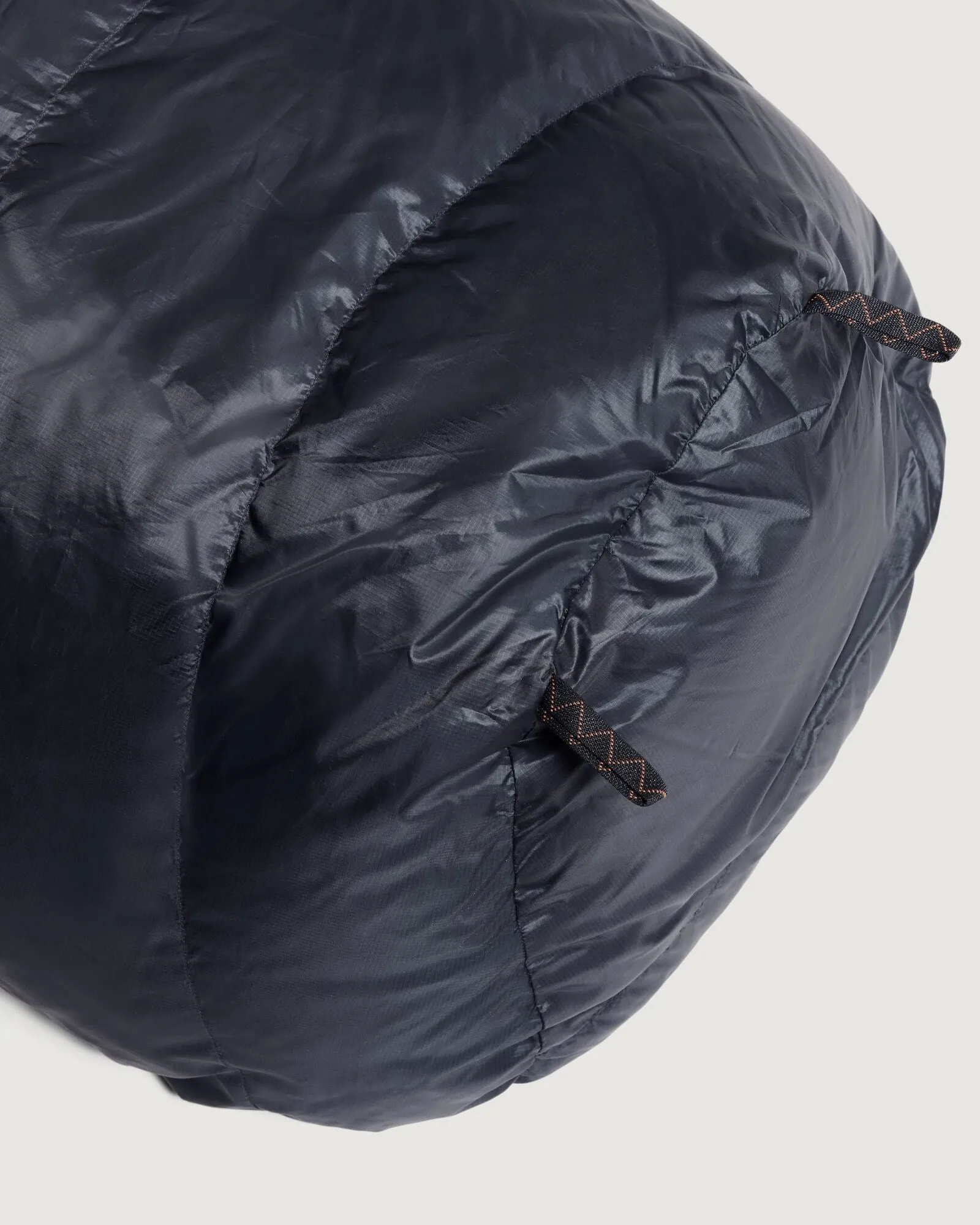 Zenter -3°C Down Sleeping Bag - Regular - Black Stingray/Dark Moss